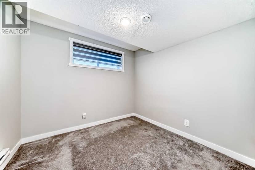 7468 202 Avenue SE — photo 28 of 40