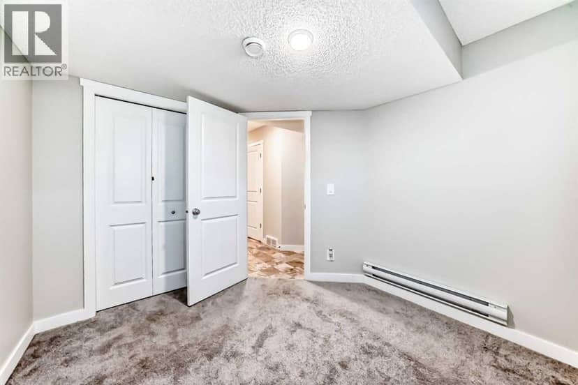 7468 202 Avenue SE — photo 29 of 40