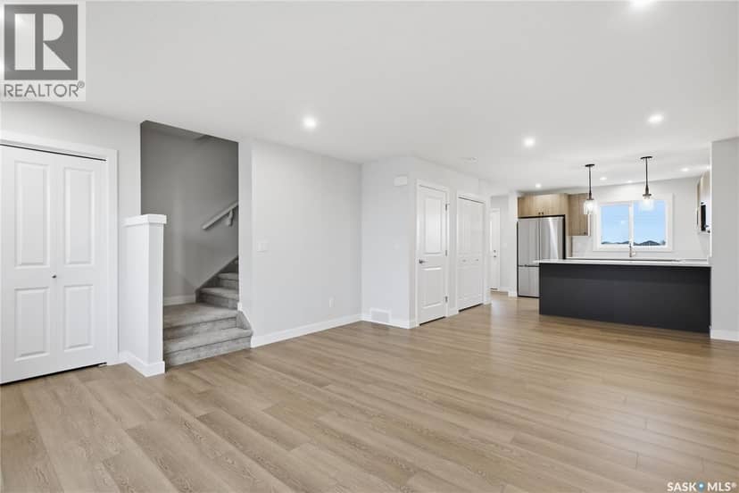279 Mark BEND, Saskatoon, photo 4