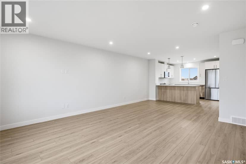 273 Mark BEND, Saskatoon, photo 3