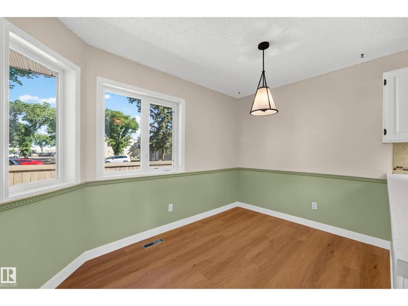 17206 Callingwood Rd NW — photo 16 of 40