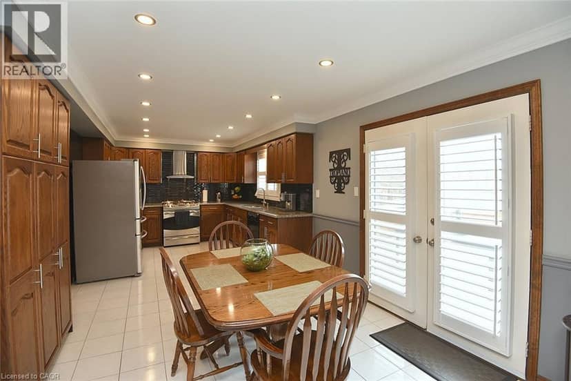 36 TOMMAR Place — photo 17 of 40