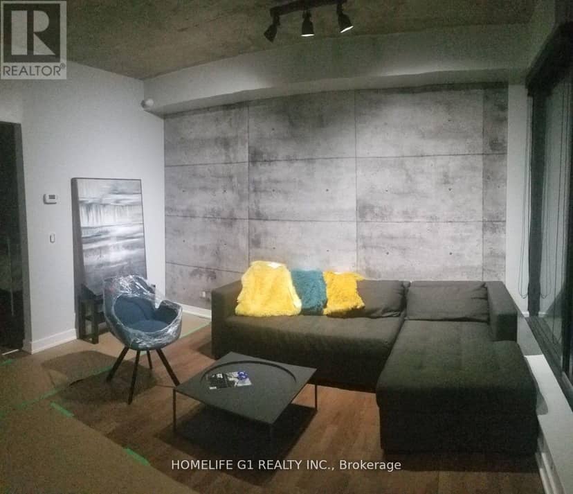 306 - 15 Beverly Street, Toronto, photo 2