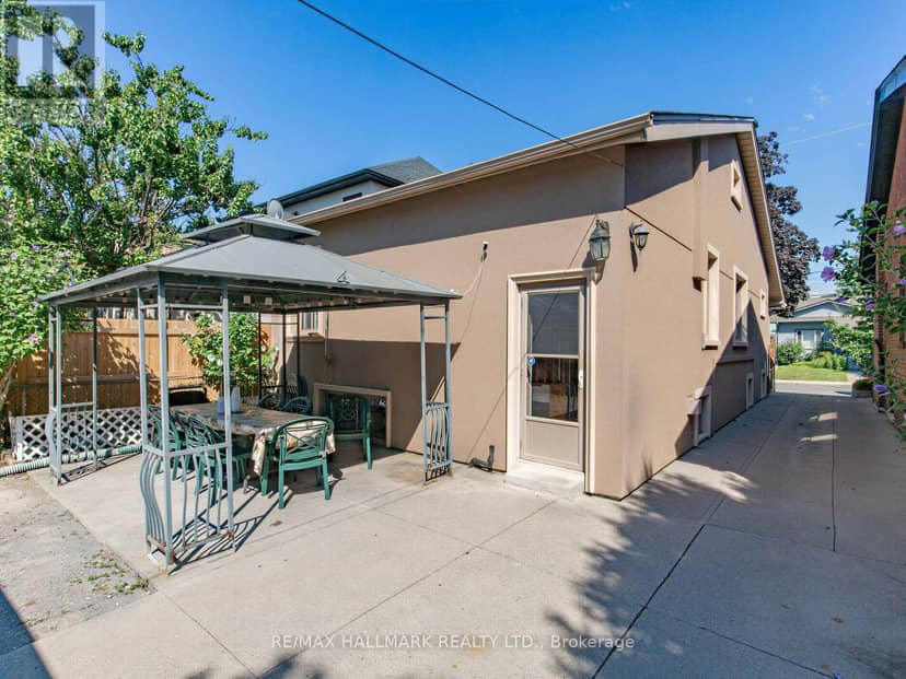 297 Strathmore Boulevard — photo 38 of 39