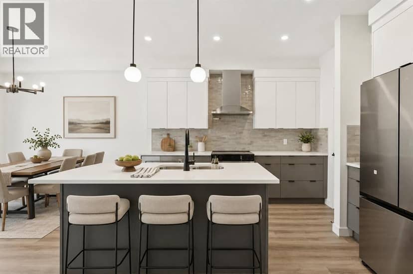 73 Heritage Park, Cochrane
