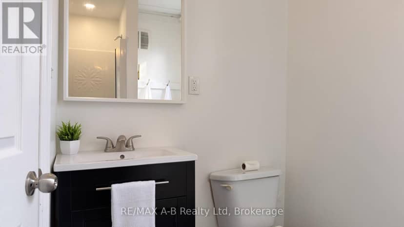 92 East Gore Street — photo 17 of 40
