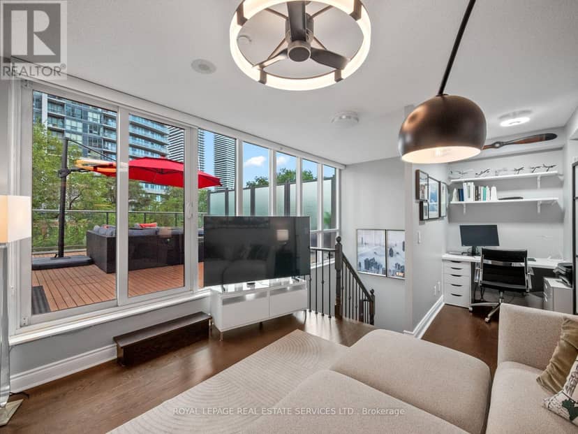 108 - 2230 Lake Shore Boulevard W — photo 33 of 40