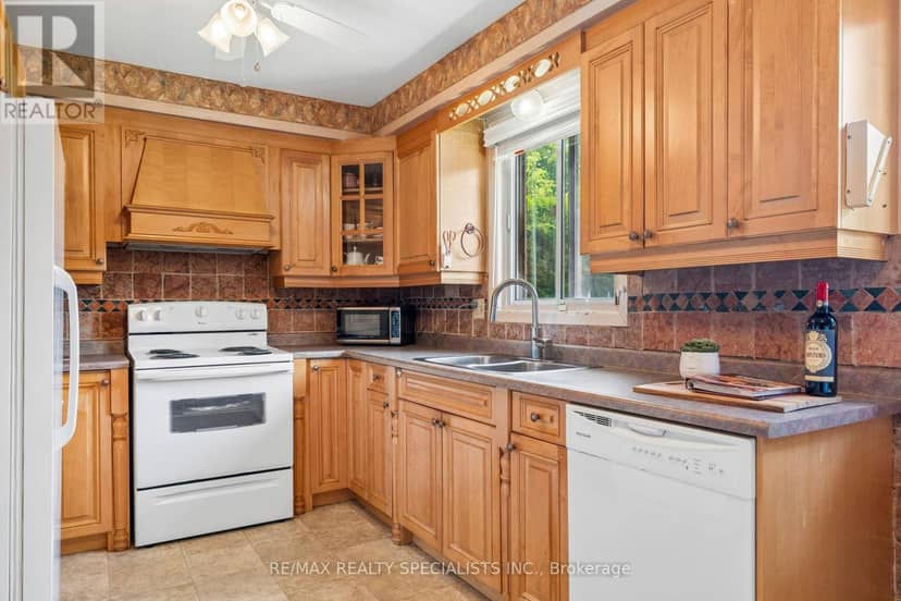 46 Linkdale Road — photo 13 of 32