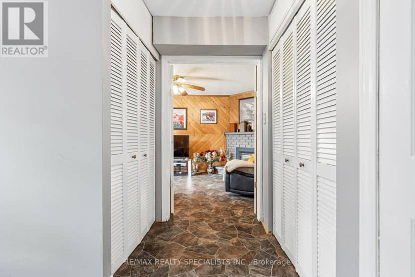 46 Linkdale Road — photo 16 of 32