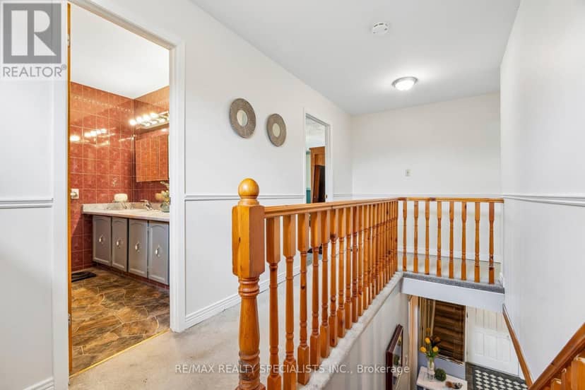 46 Linkdale Road — photo 21 of 32