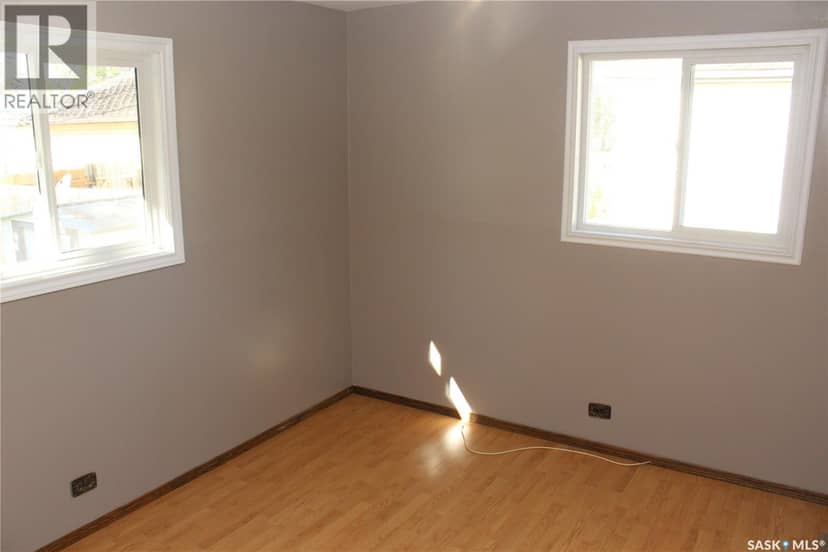 1728 Connaught Street — photo 15 of 25