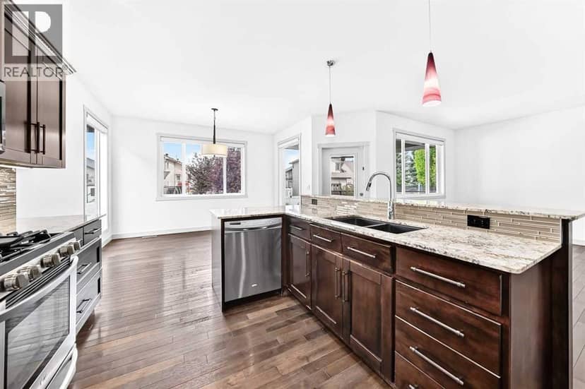 15 Towers Close, Red Deer, photo 7