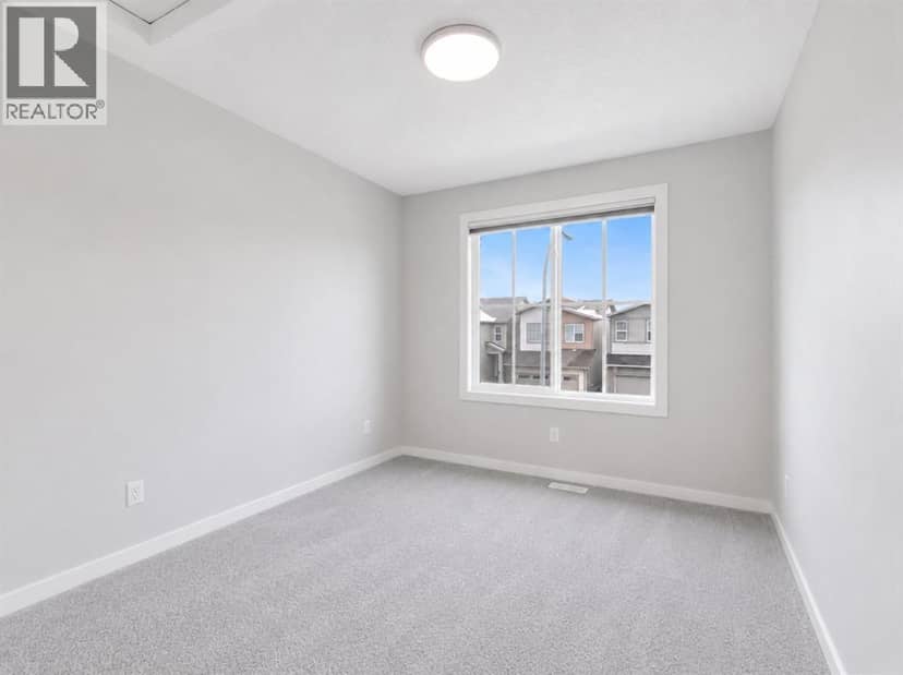 34 Belvedere Green SE — photo 23 of 40