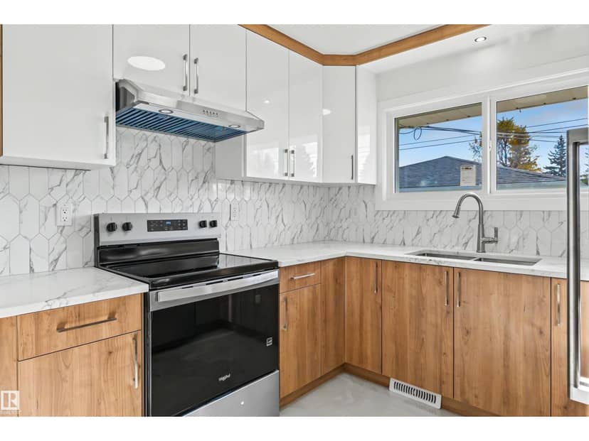 5707 90 AV NW — photo 23 of 40