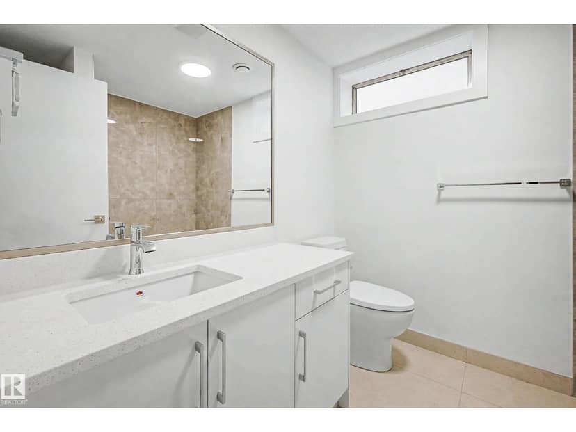 5707 90 AV NW — photo 34 of 40