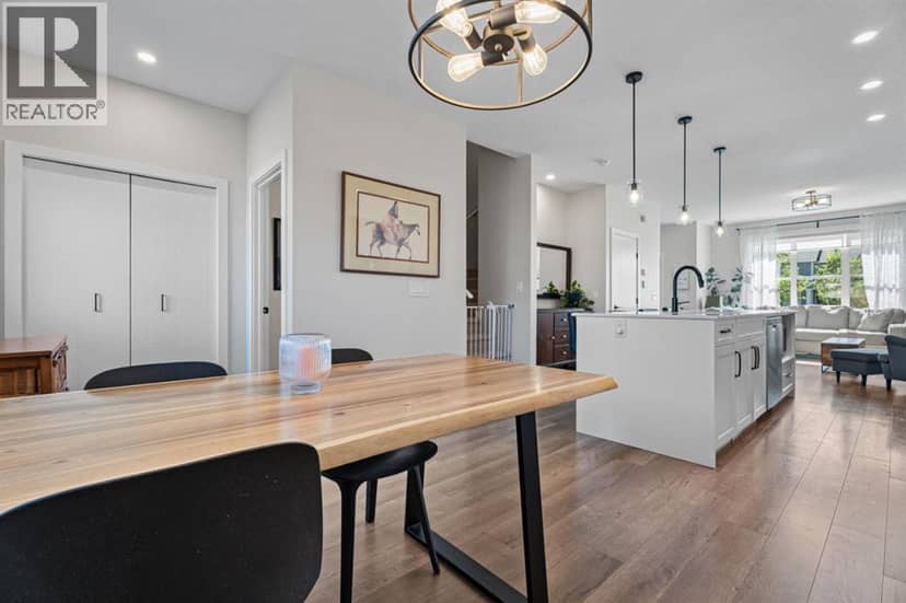 44 D'arcy Boulevard — photo 13 of 40