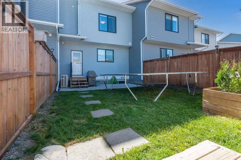 44 D'arcy Boulevard — photo 35 of 40