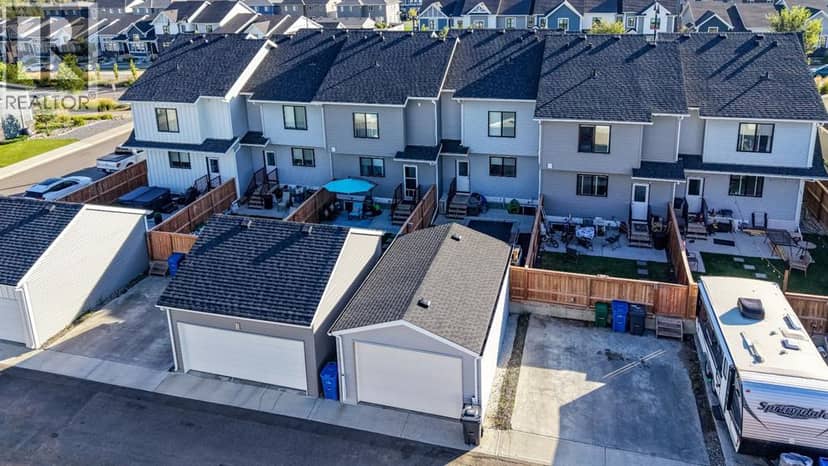 44 D'arcy Boulevard — photo 37 of 40