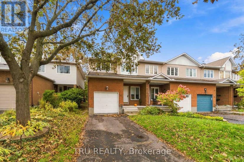 62 Hunter's Glen Crescent, Ottawa, photo 3