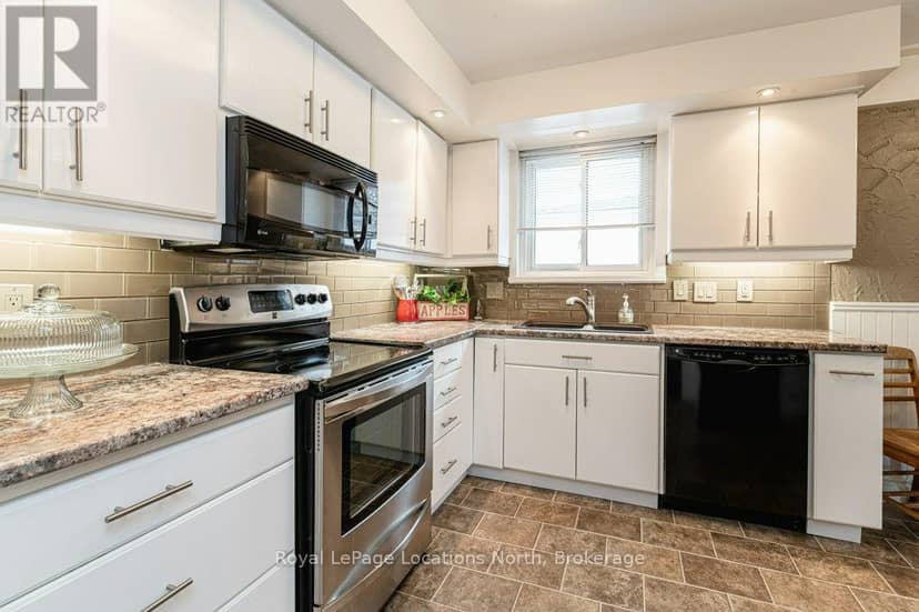 269 Pine Drive — photo 18 of 40