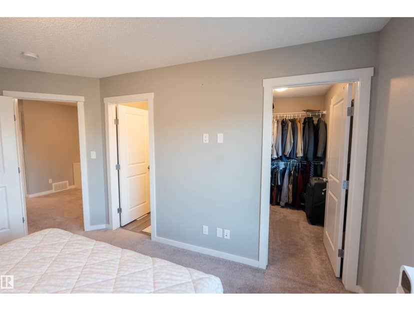 2310 Wonnacott Cr SW SW — photo 27 of 40
