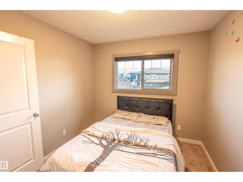 2310 Wonnacott Cr SW SW — photo 36 of 40