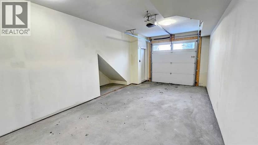 6, 106 4 Street NW — photo 37 of 40