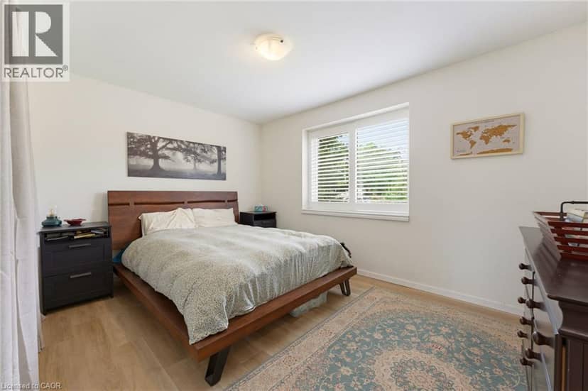 200 LYNDEN Road — photo 14 of 35