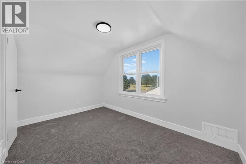 12 ADMIRAL Road — photo 29 of 40