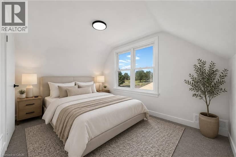 12 ADMIRAL Road — photo 30 of 40