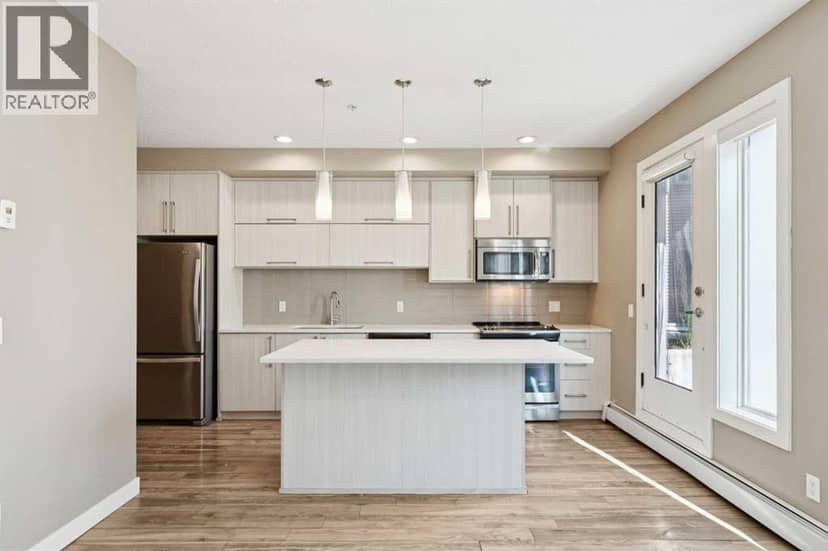 310, 93 34 Avenue SW — photo 9 of 32