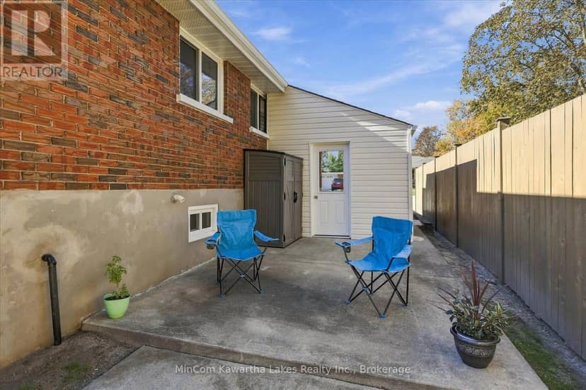 398 Applegrove Avenue — photo 40 of 40