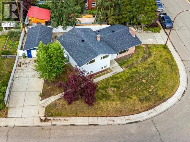 30 Takhini Ave, Whitehorse