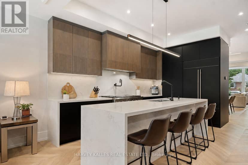 84 Florence Avenue — photo 15 of 40