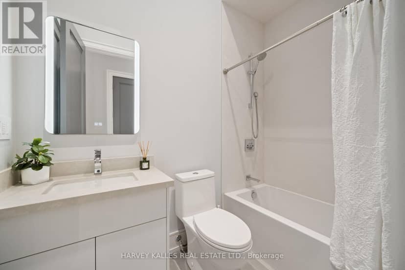 84 Florence Avenue — photo 38 of 40