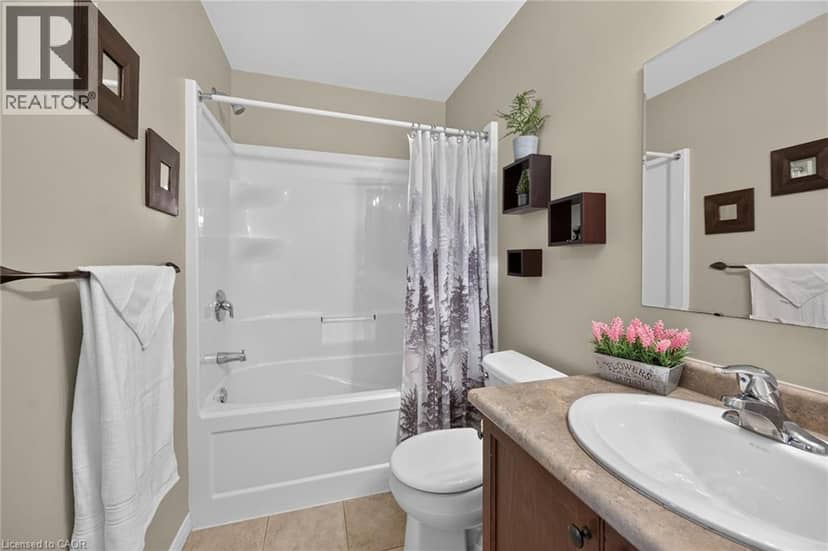 7 POWELL Lane — photo 25 of 39