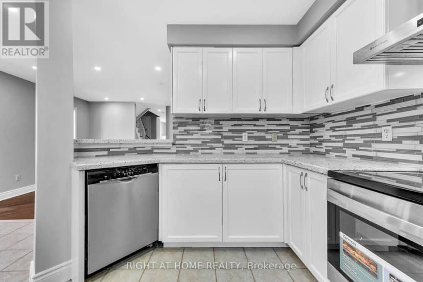 7 - 5260 McFarren Boulevard — photo 10 of 31