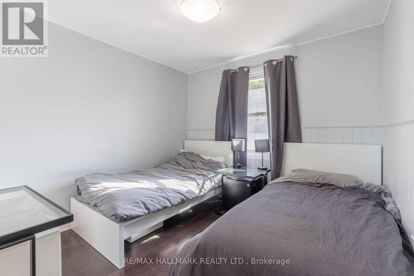 79 Powerview Avenue — photo 13 of 26