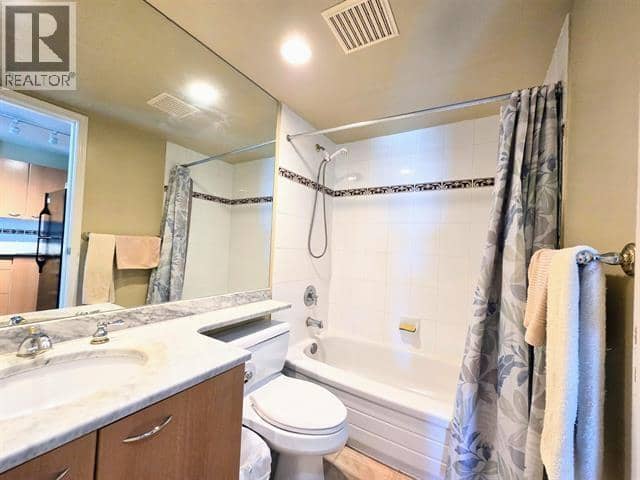 1109 1367 Alberni Street — photo 15 of 35