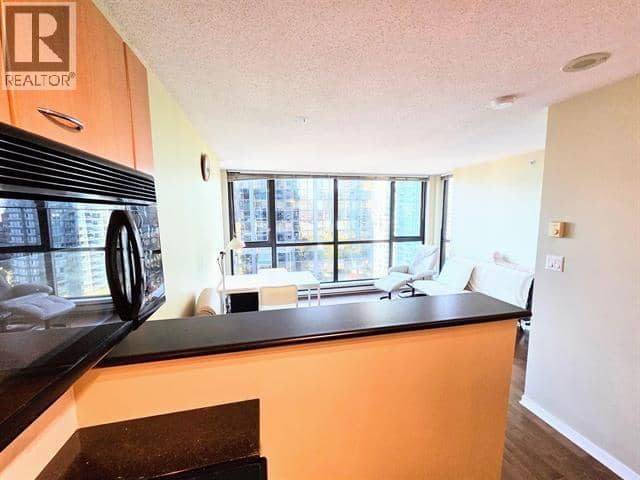 1109 1367 Alberni Street, Vancouver, photo 5