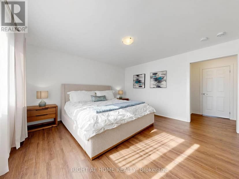 10 George Ellis Drive — photo 21 of 40