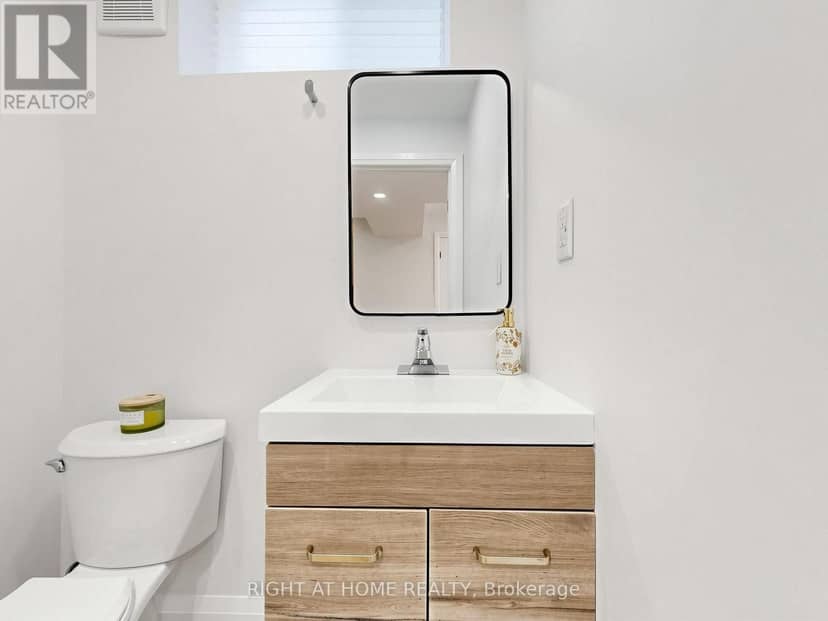10 George Ellis Drive — photo 40 of 40