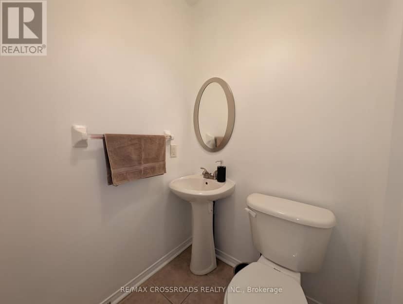 94 Violet Street — photo 9 of 35