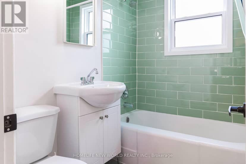 422 Welland Avenue — photo 18 of 31