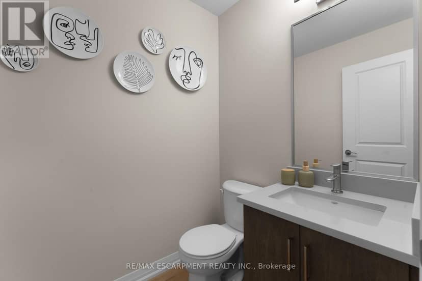 967 Clare Avenue — photo 15 of 40
