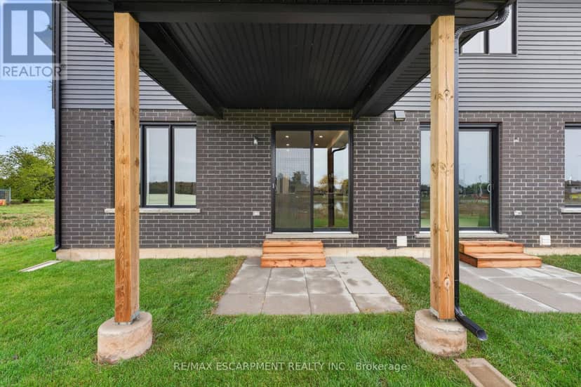 967 Clare Avenue, Welland, photo 7