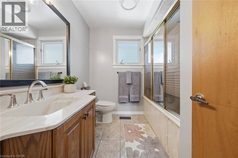 16 REDWOOD Court — photo 16 of 40