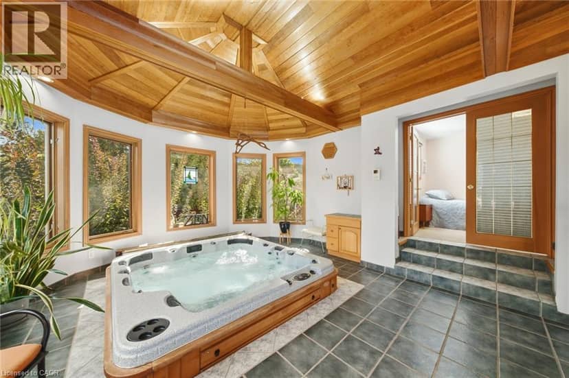 16 REDWOOD Court — photo 20 of 40