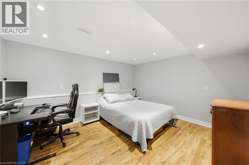 16 REDWOOD Court — photo 27 of 40