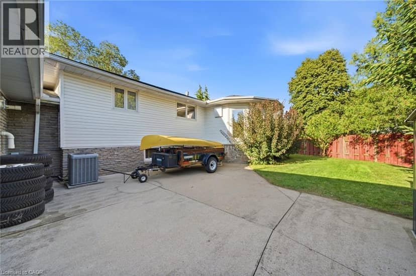 16 REDWOOD Court — photo 34 of 40
